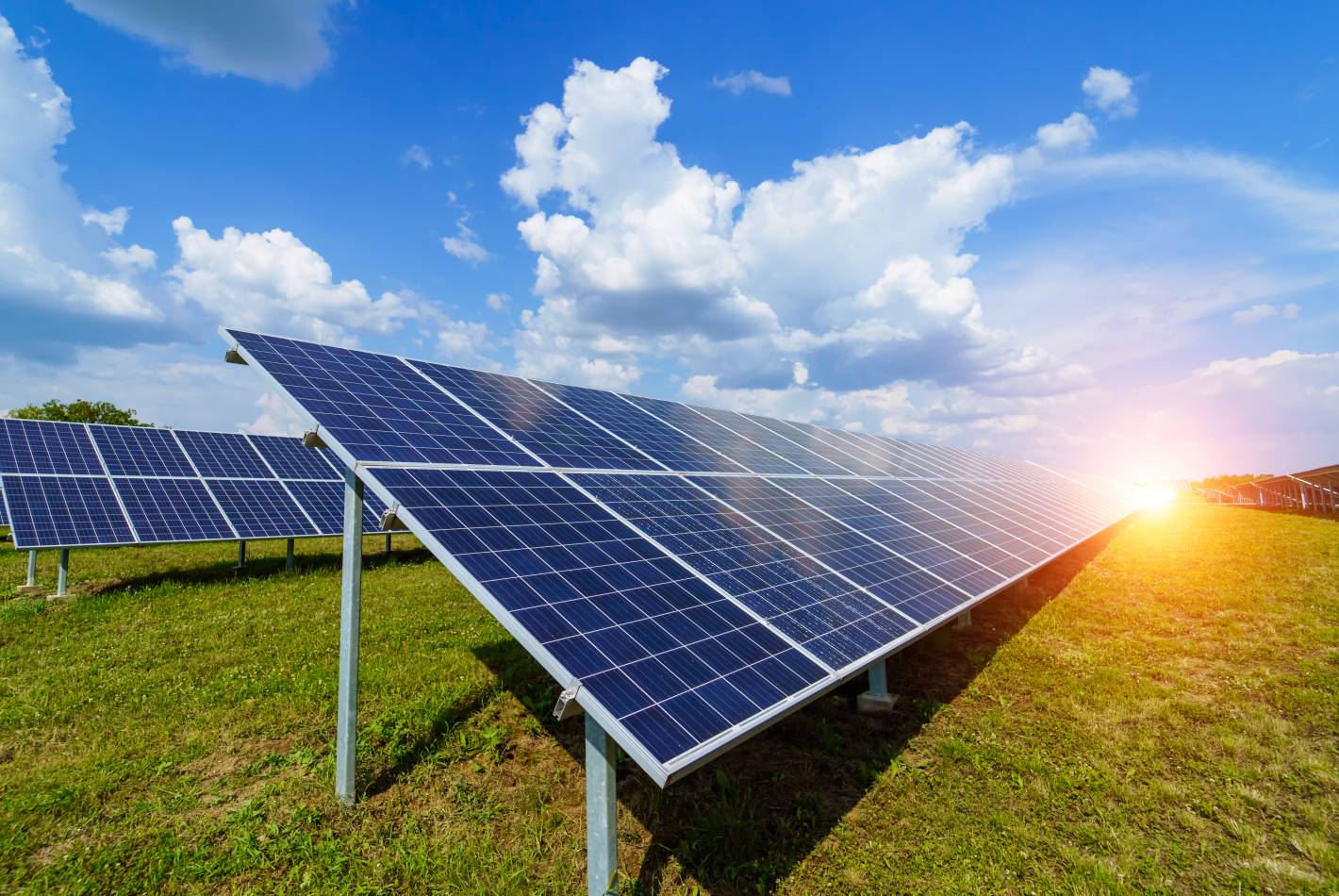 Smoky Creek and Guthrie's Gap Solar Power Stations